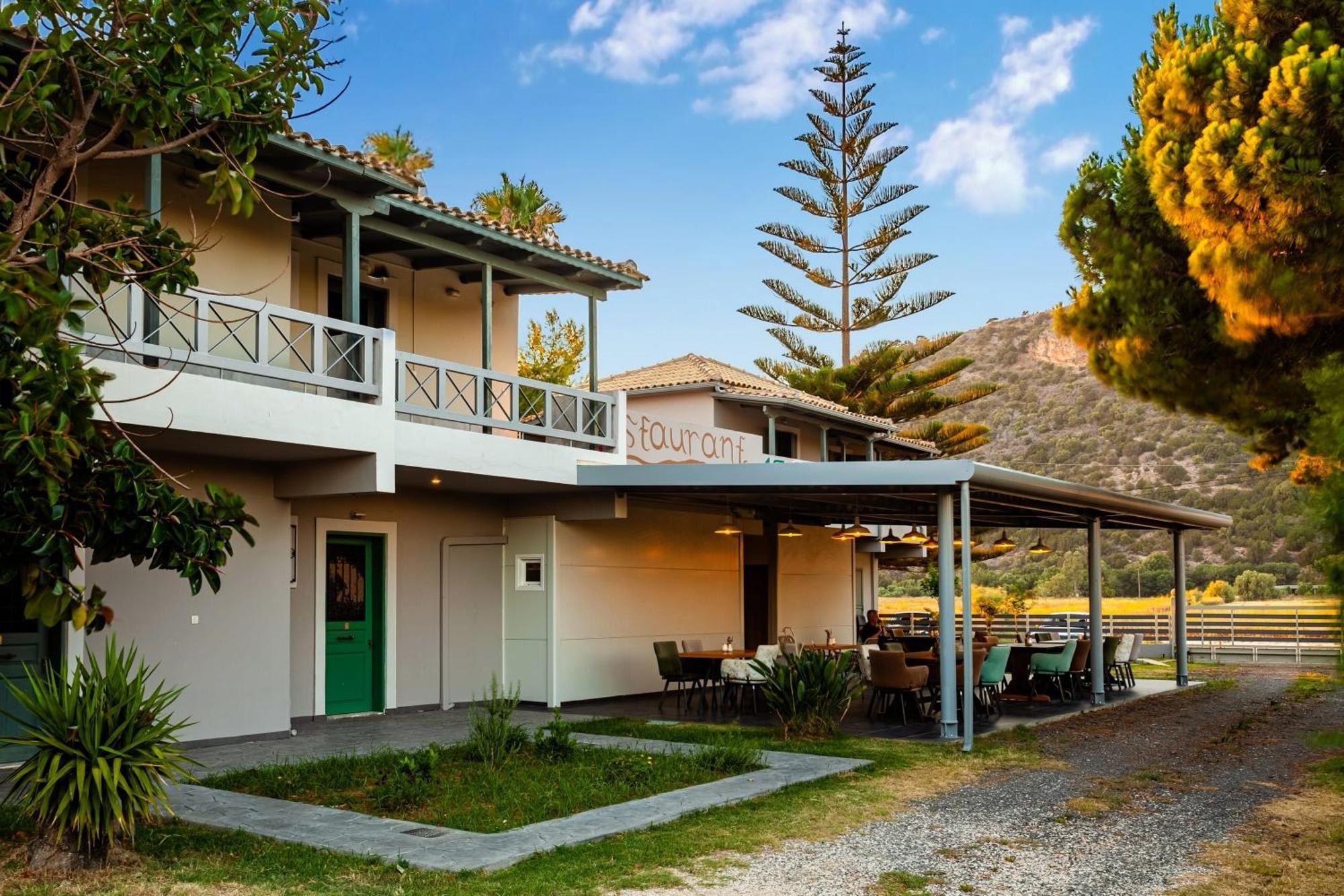 Kalogria Summer Retreats - Seimeio Strofilia, Sunny Vibes Eksteriør bilde