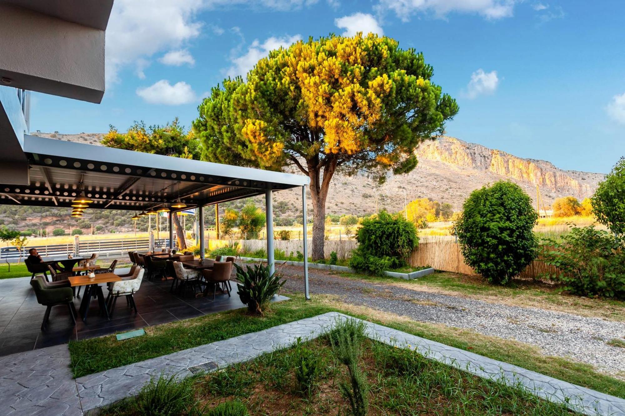 Kalogria Summer Retreats - Seimeio Strofilia, Sunny Vibes Eksteriør bilde